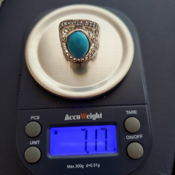 Sterling Turquoise Blue Topaz Ring 7.25 - Picture 15 of 15